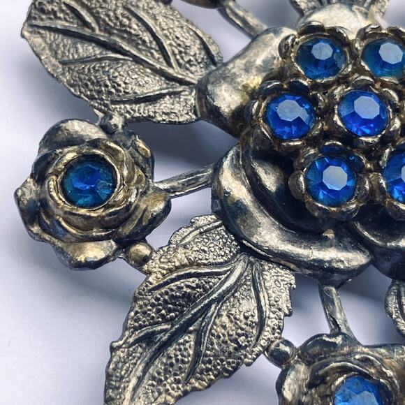 Vintage Mid Century Signed Little Nemo Floral Brooch Blue Rhinestone Flower Leaf - Picture 6 of 10